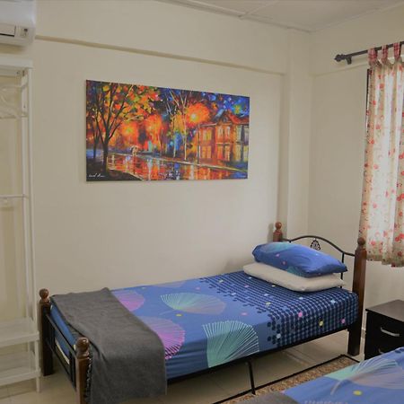 Awedee Homestay Putrajaya Eksteriør billede